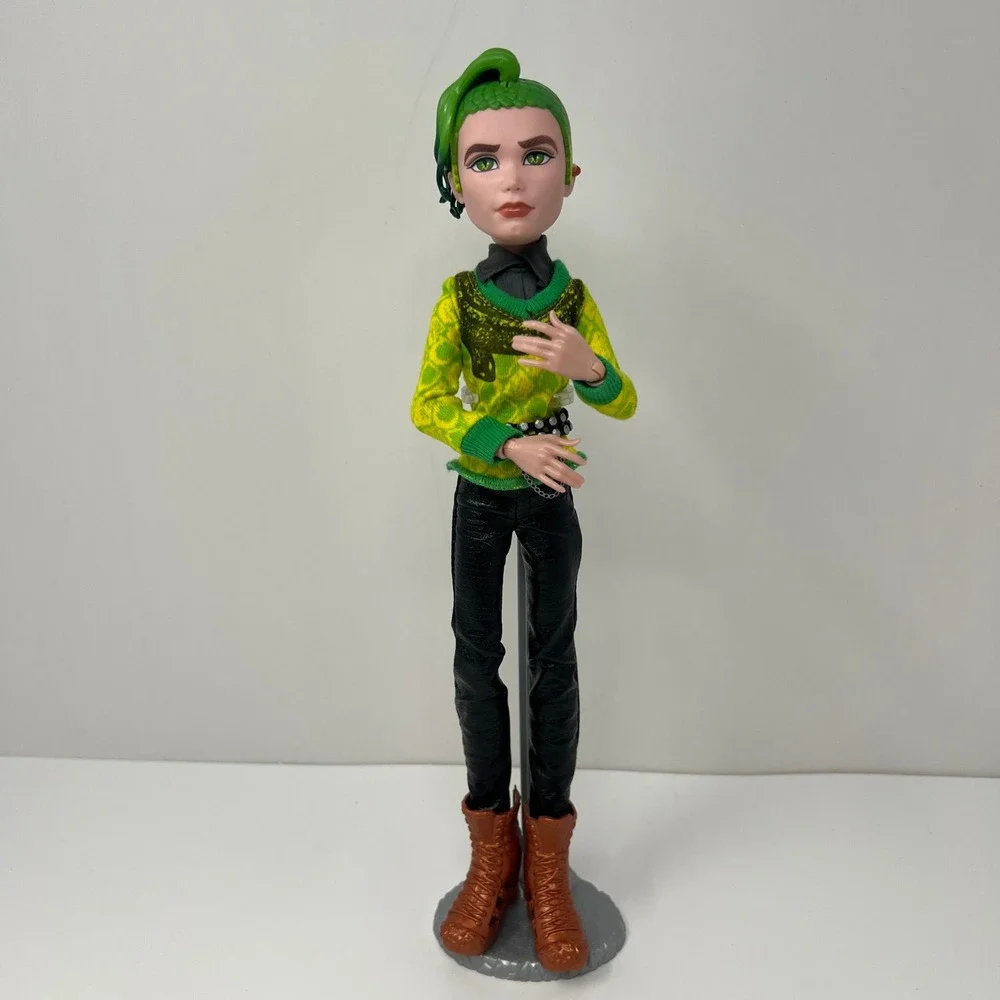 Monster High Deuce Gorgon Boo York Doll 11 Inch Green Hair Boy Figure 2008